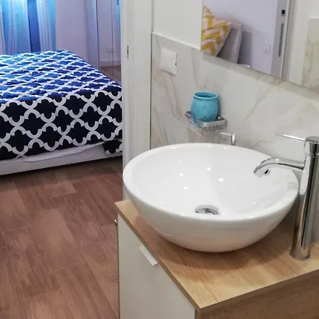 Relax House Casa Vicino Al Gaslini Apartment *